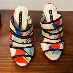 Alice + Olivia size 36 multicolored three strap 4 inch heel